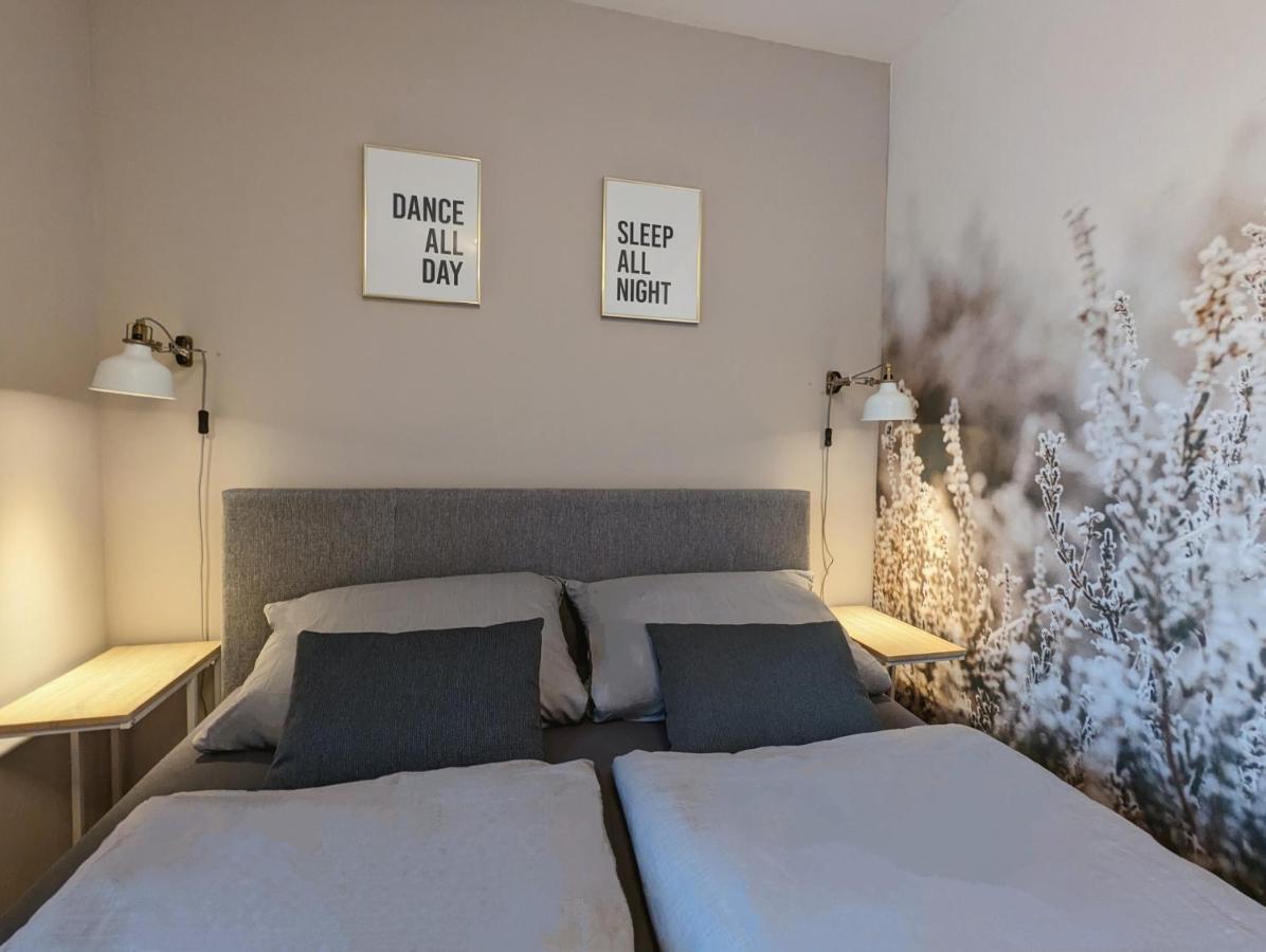 Pool - Sauna - 150M Skilift - Bikepark - Zentrum - Loft Lorenz ヴィンターベルク エクステリア 写真